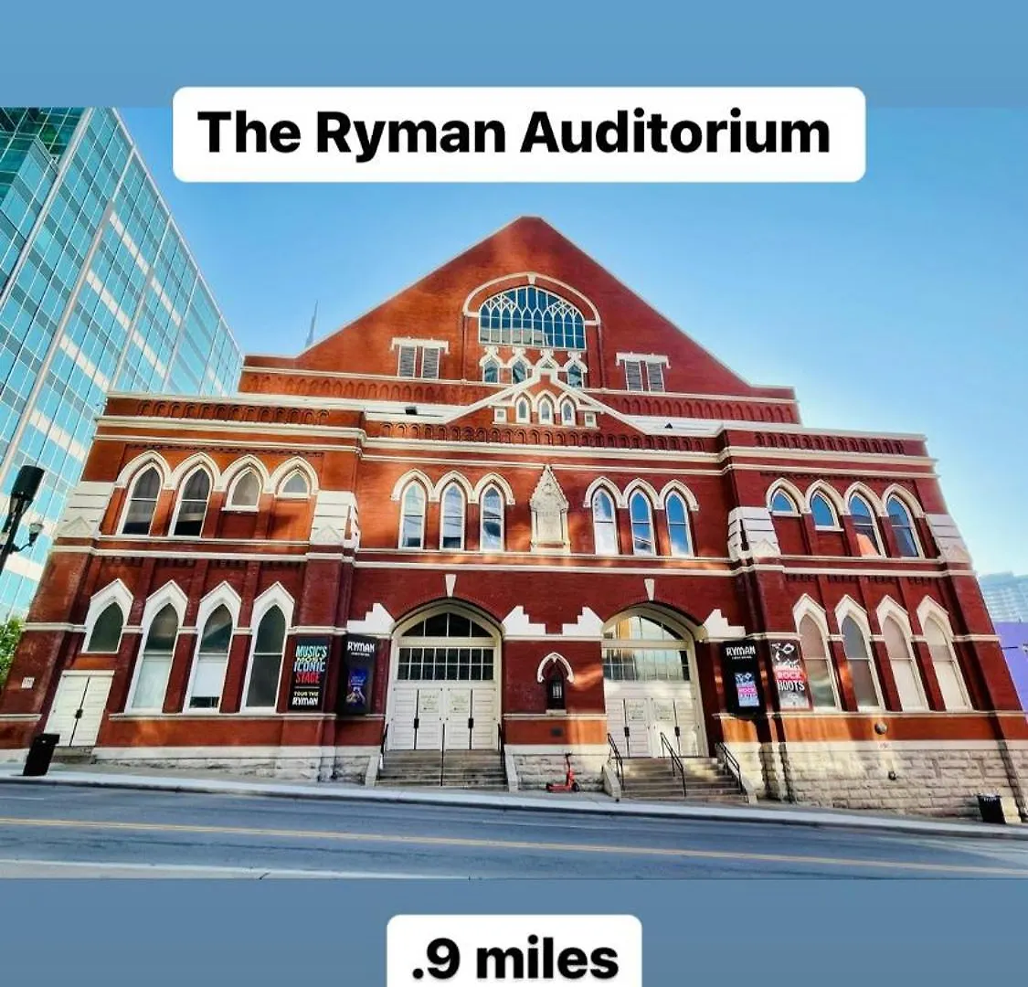 Skyline Nights In Downtown Nashville Walk To Broadway With Pool And Gym 0*,  United States