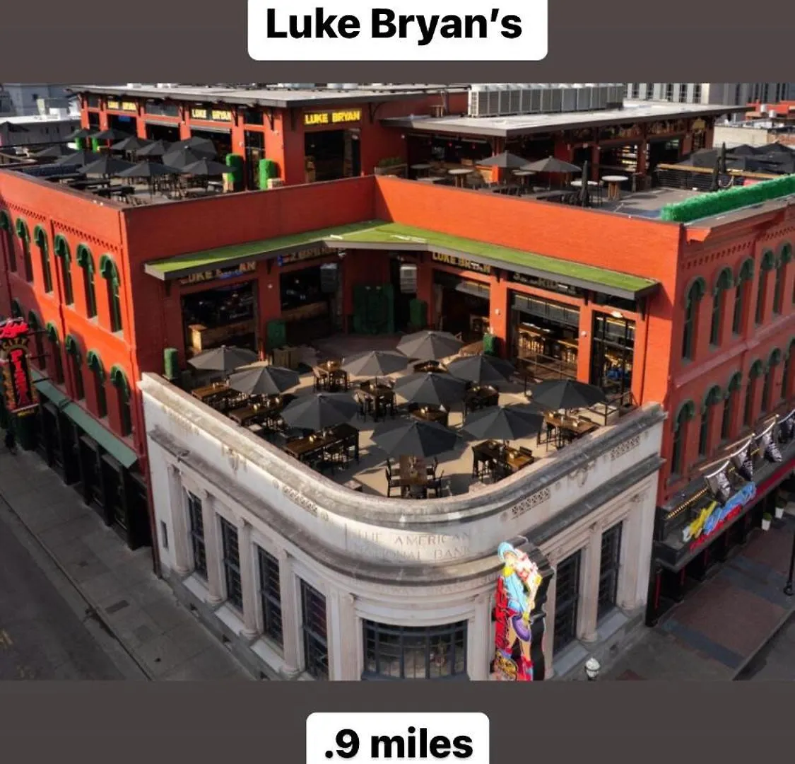 Apartment Skyline Nights In Downtown Nashville Walk To Broadway With Pool And Gym United States