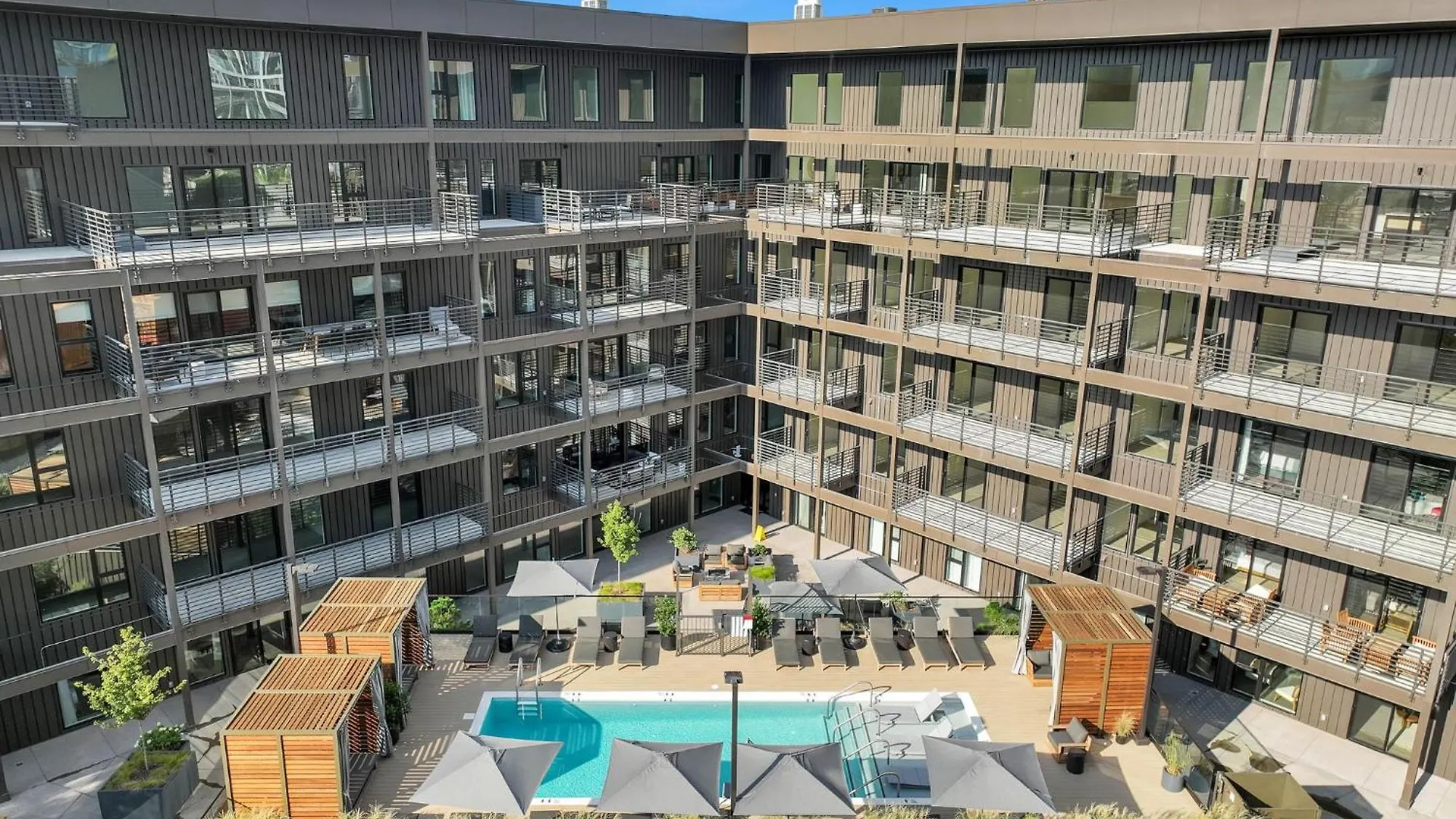 Apartment Skyline Nights In Downtown Nashville Walk To Broadway With Pool And Gym